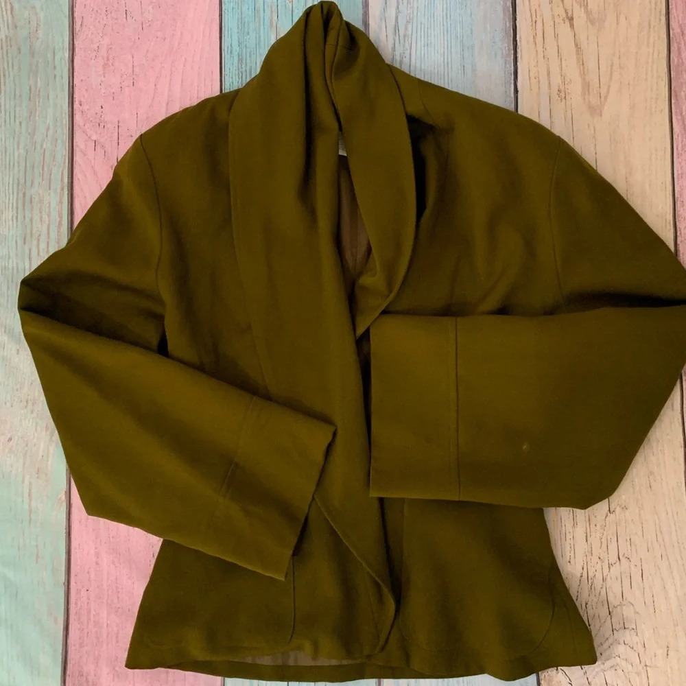 Sara sturgeon olive green blazer and mini skirt set size 3 - Picture 3 of 11